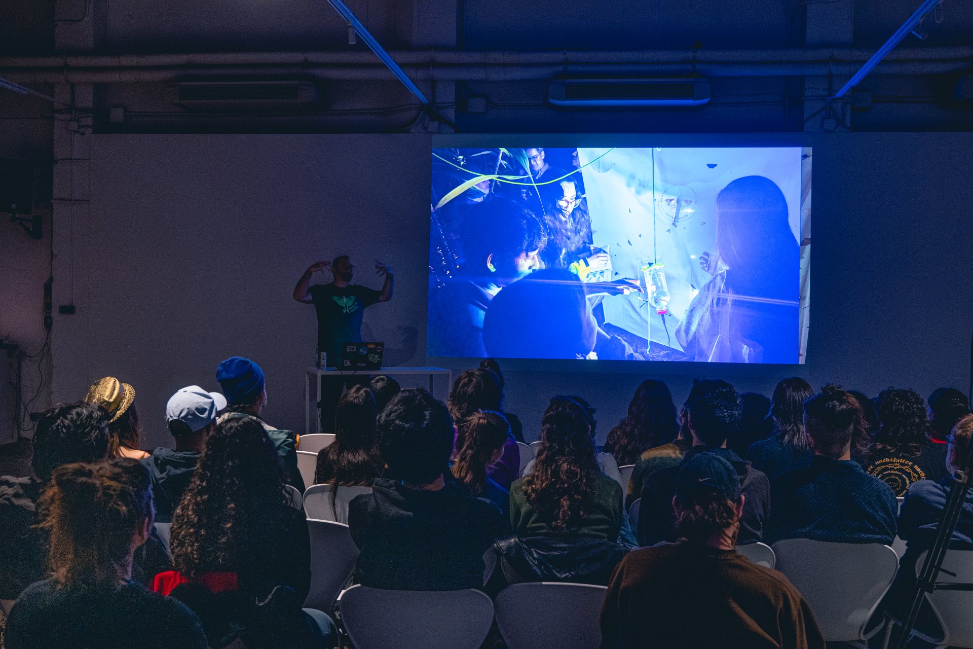 Making is Exploring: Building in Nature to Discover the Non-Human World